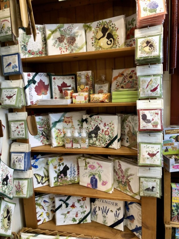 The Backyard Naturalist carries Alice's Cottage kitchen textiles, including linen towels, hot pads, potholders, spiced mug mats, totes and more.