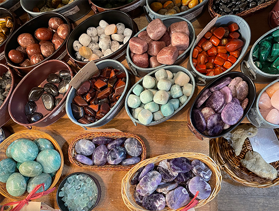 The Backyard Naturalist in Olney, Maryland, has a wide selection of rocks, minerals, crystals and fossils. Our stock moves quickly so availability may vary from specimens pictured.